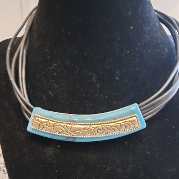 Jewelry - Women Necklace